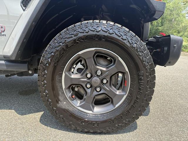 Photo of 2022 Sting-Gray Clearcoat Jeep Gladiator