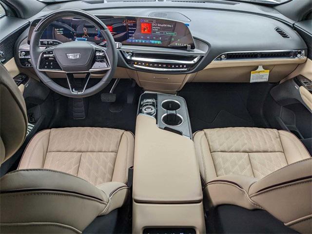Photo of 2024 Crystal White Tricoat Cadillac LYRIQ