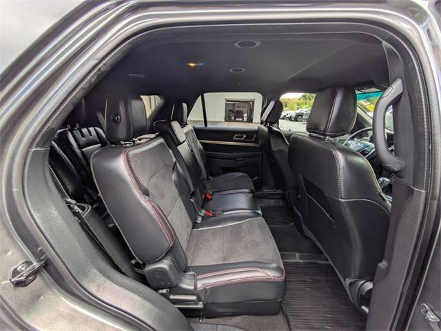Photo of 2019 Magnetic Ford Explorer