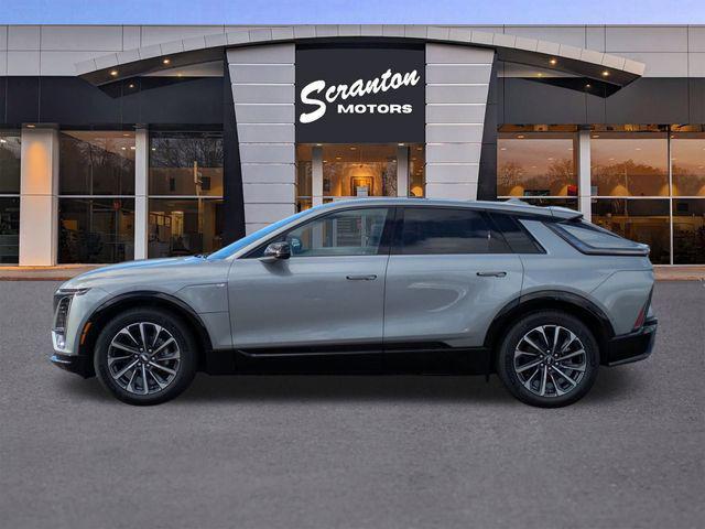 Photo of 2025 Argent Silver Metallic Cadillac LYRIQ