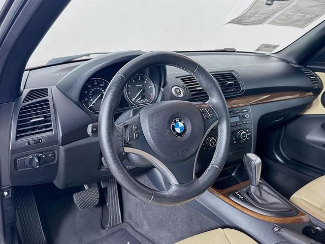 Photo of 2011 Crimson Red BMW 128