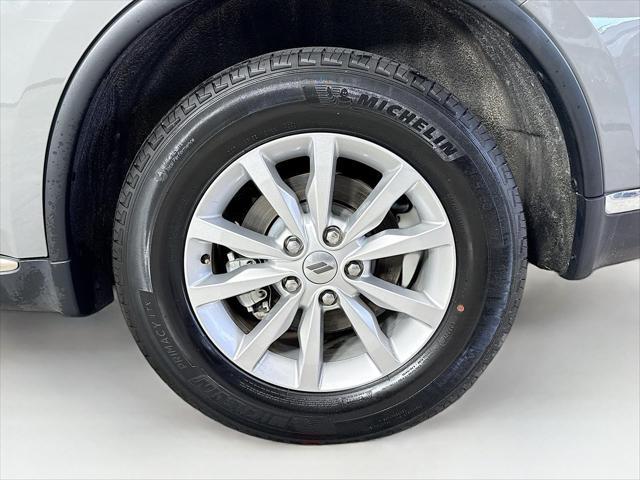 Photo of 2023 Destroyer Gray Clearcoat Dodge Durango