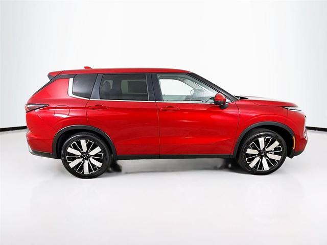 Photo of 2025 Red Diamond Mitsubishi Outlander