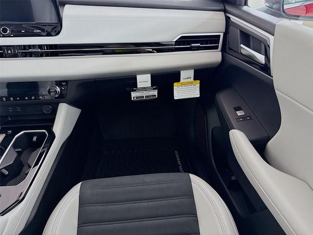 Photo of 2025 Red Diamond Mitsubishi Outlander
