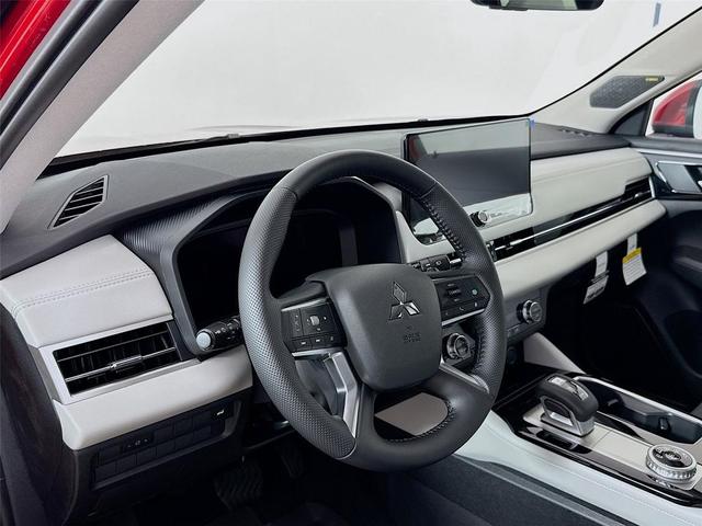 Photo of 2025 Red Diamond Mitsubishi Outlander