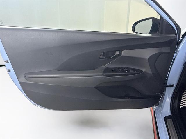 Photo of 2021 Performance Blue Hyundai Veloster