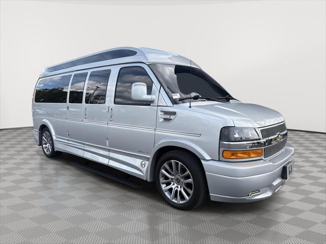 2022 Chevrolet Express 2500
