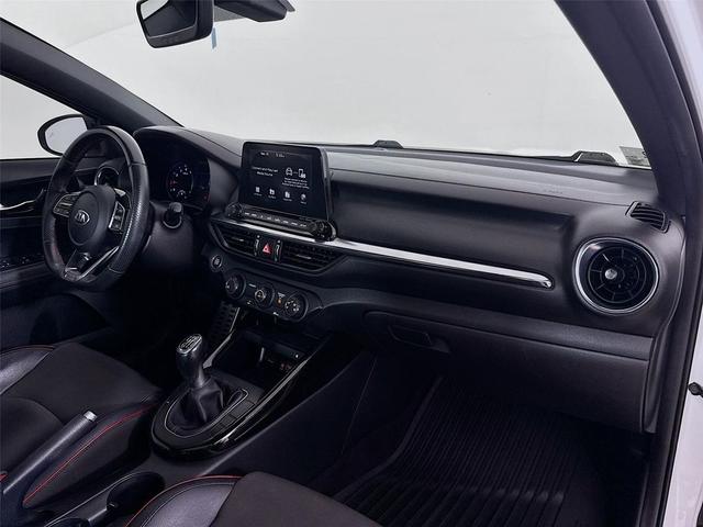 Photo of 2020 Snow White Pearl Kia Forte