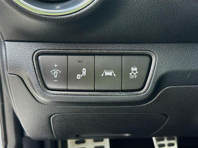 Photo of 2020 Snow White Pearl Kia Forte