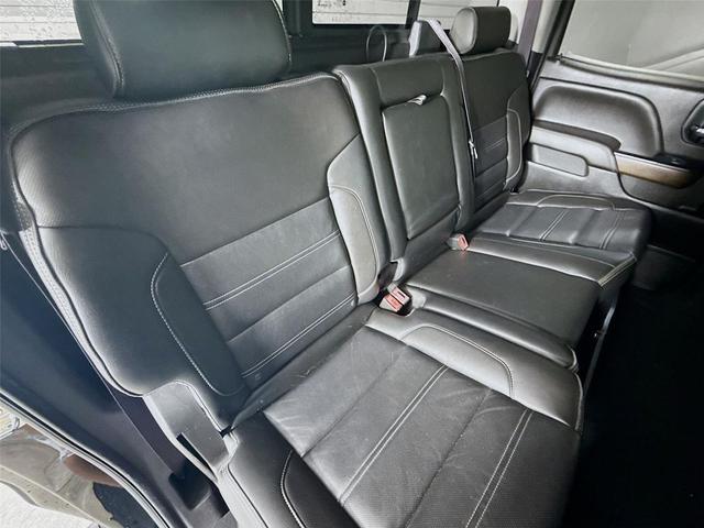 Photo of 2017 Onyx Black GMC Sierra 1500
