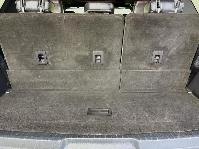 Photo of 2023 Dark Matter Metallic Ford Expedition