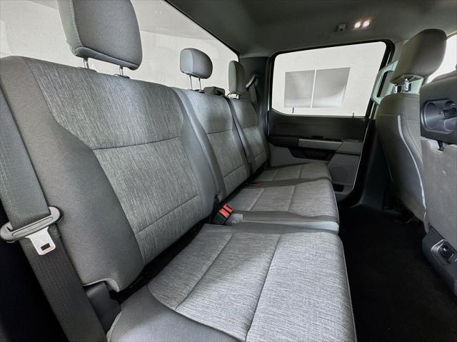 Photo of 2023 Oxford White Ford F-250
