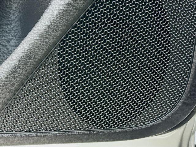 Photo of 2024 Alloy Silver Metallic Mitsubishi Outlander