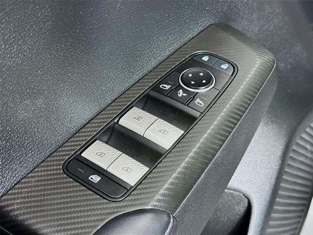 Photo of 2024 Alloy Silver Metallic Mitsubishi Outlander