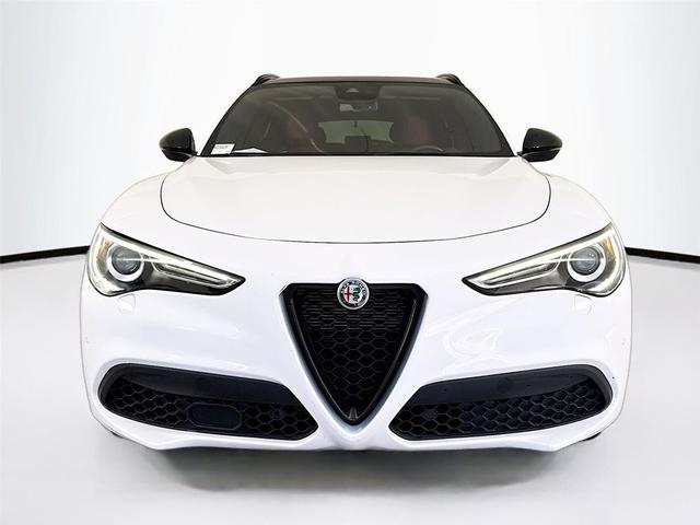 Photo of 2022 Alfa White Alfa Romeo Stelvio