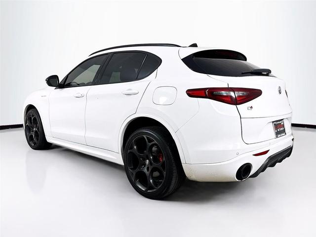 Photo of 2022 Alfa White Alfa Romeo Stelvio
