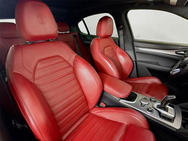 Photo of 2022 Alfa White Alfa Romeo Stelvio