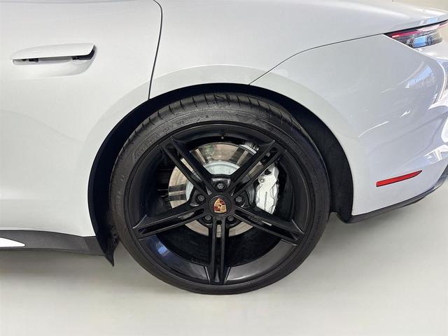 Photo of 2021 Ice Grey Metallic Porsche Taycan