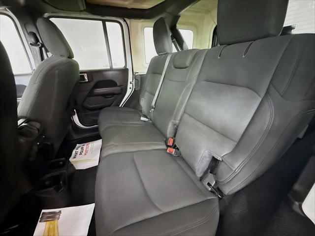 Photo of 2020 Bright White Clearcoat Jeep Wrangler Unlimited