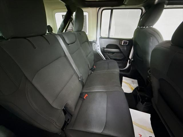 Photo of 2020 Bright White Clearcoat Jeep Wrangler Unlimited