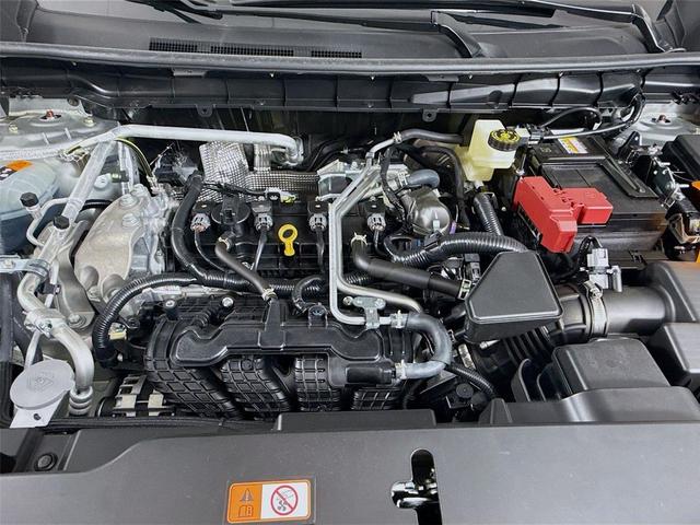 Photo of 2025 Alloy Silver Metallic Mitsubishi Outlander