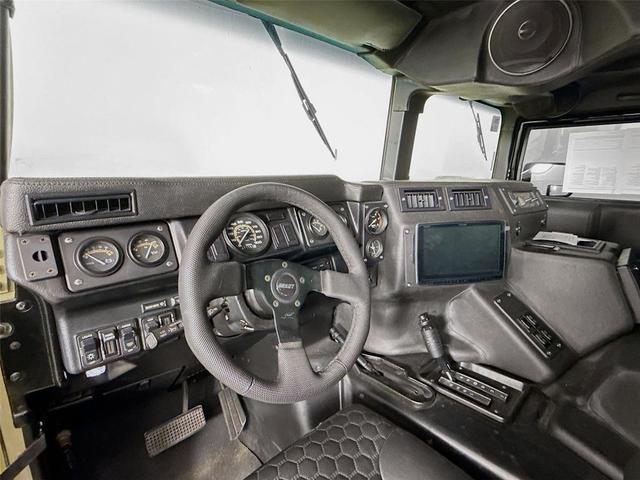 Photo of 1998 Tan Am General Hummer