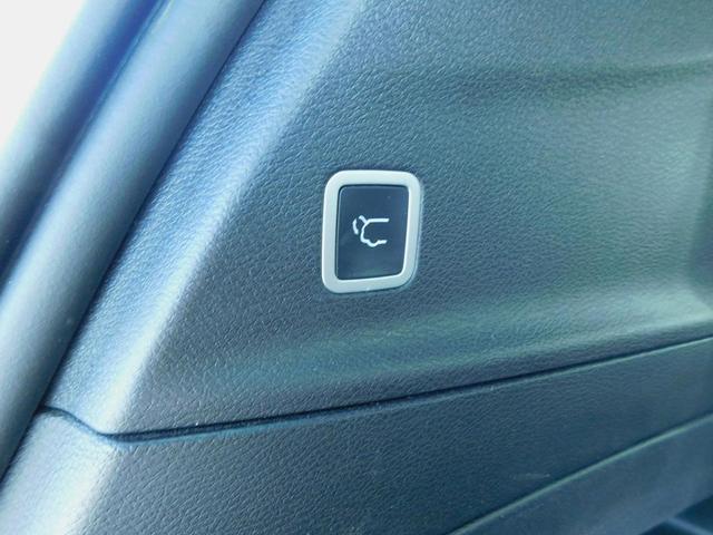 Photo of 2021 Ceramic Gray Clearcoat Chrysler Pacifica