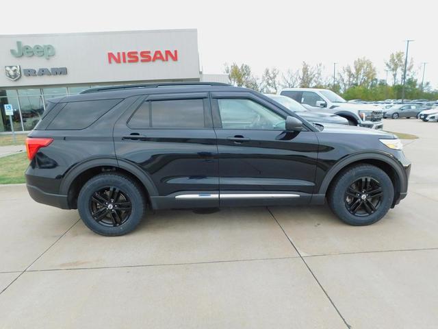Photo of 2020 Agate Black Ford Explorer