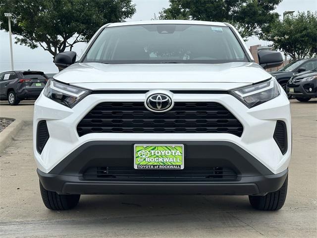 Photo of 2025 Ice Cap Toyota RAV4