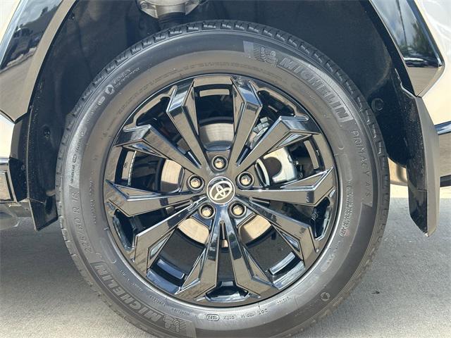 Photo of 2023 Silver Sky Metallic/Midnight Black Metallic Toyota RAV4 Hybrid