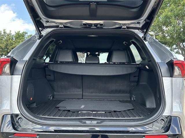 Photo of 2023 Silver Sky Metallic/Midnight Black Metallic Toyota RAV4 Hybrid