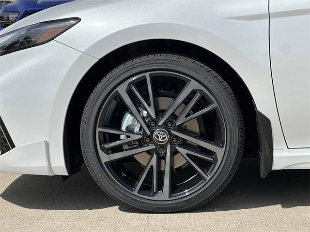 Photo of 2025 White Toyota Camry