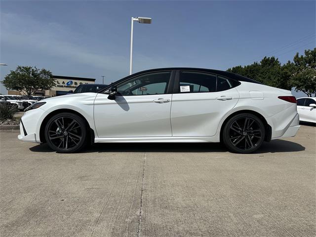Photo of 2025 White Toyota Camry