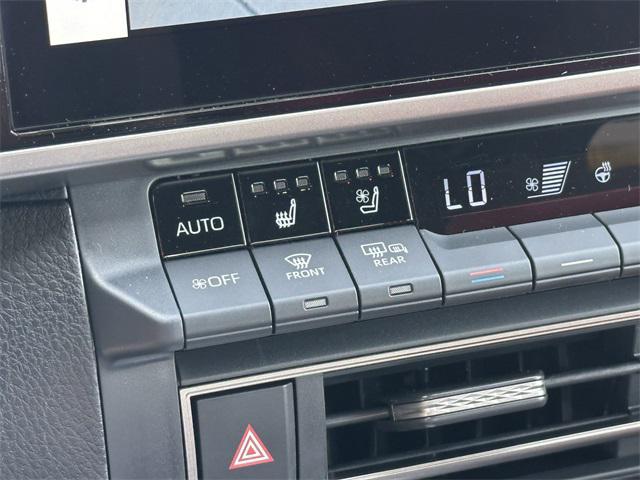 Photo of 2025 White Toyota Camry