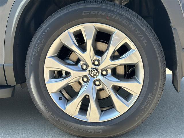 Photo of 2026 01l6 Toyota Grand Highlander