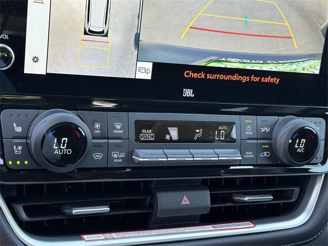 Photo of 2026 01l6 Toyota Grand Highlander
