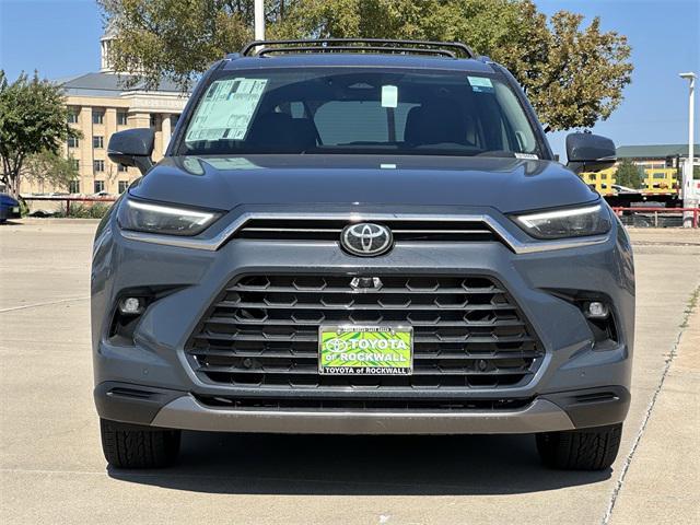 Photo of 2026 01l6 Toyota Grand Highlander