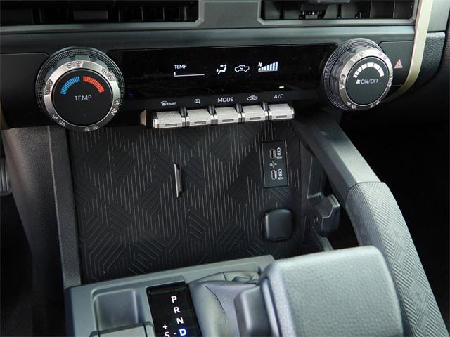 Photo of 2025 01l7 Toyota Tacoma