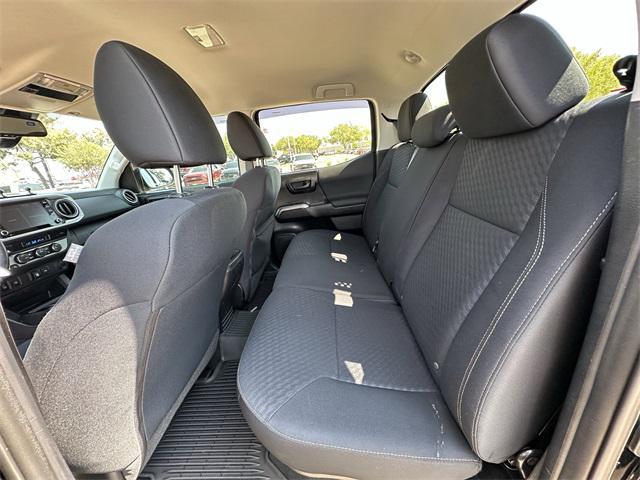 Photo of 2021 Midnight Black Metallic Toyota Tacoma