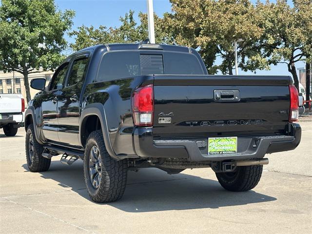 Photo of 2021 Midnight Black Metallic Toyota Tacoma
