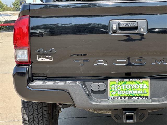 Photo of 2021 Midnight Black Metallic Toyota Tacoma