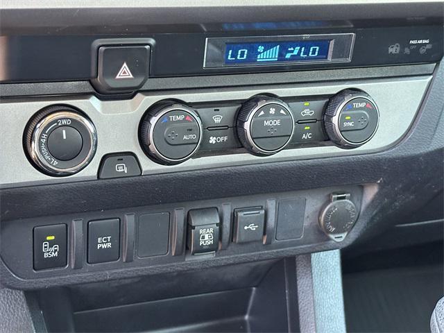 Photo of 2021 Midnight Black Metallic Toyota Tacoma