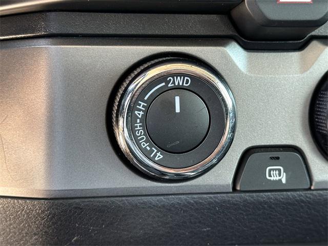 Photo of 2021 Midnight Black Metallic Toyota Tacoma