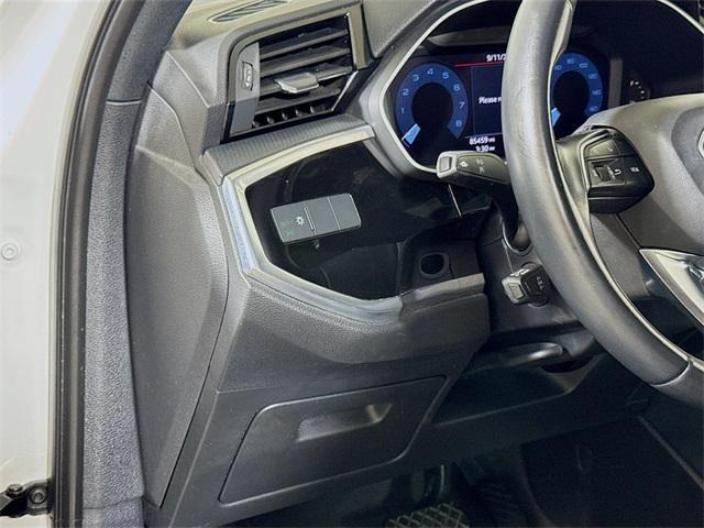 Photo of 2021 Ibis White Audi Q3