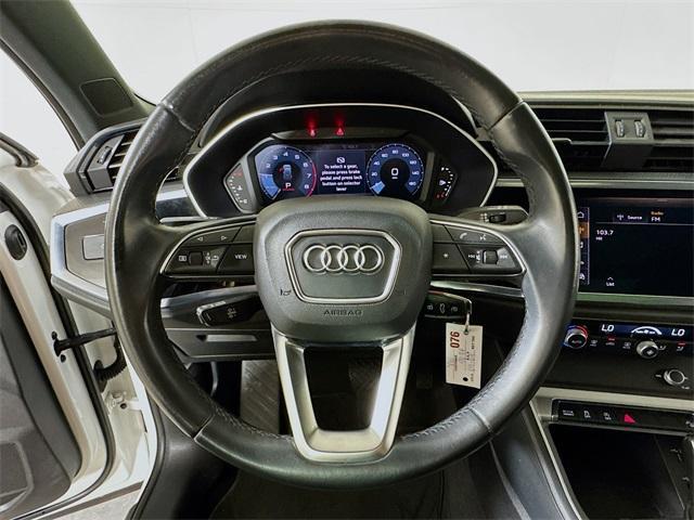 Photo of 2021 Ibis White Audi Q3