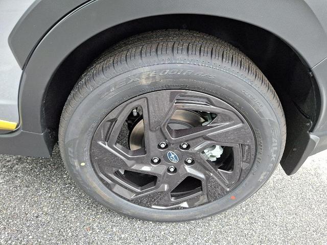 Photo of 2025 Ice Silver Subaru Crosstrek