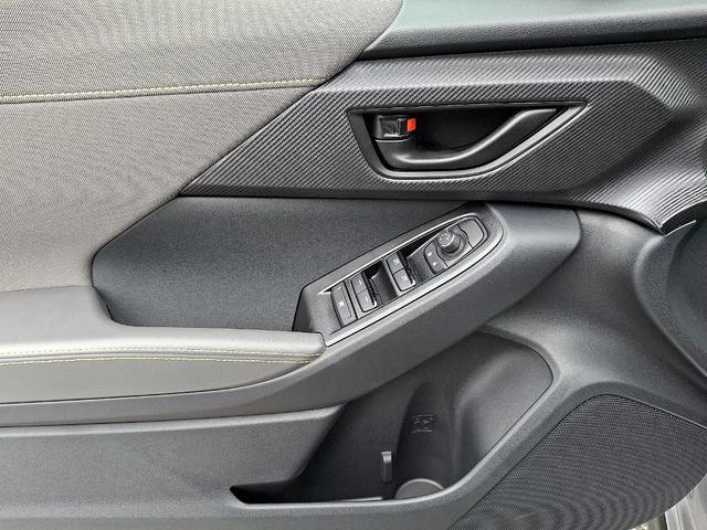 Photo of 2025 Ice Silver Subaru Crosstrek