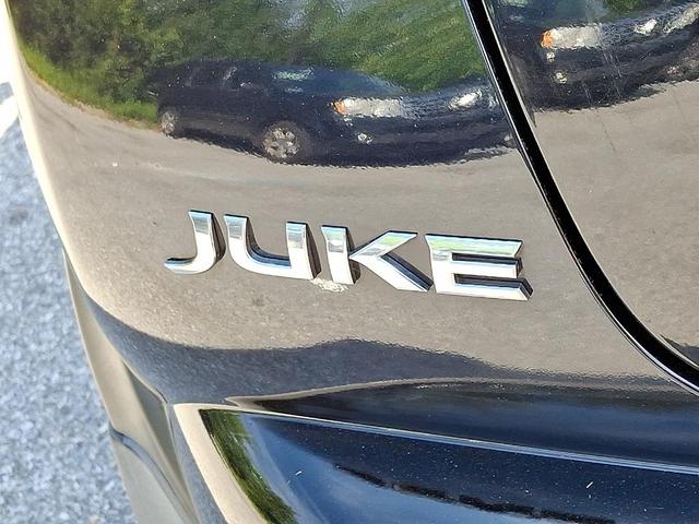 Photo of 2012 Sapphire Black Nissan Juke