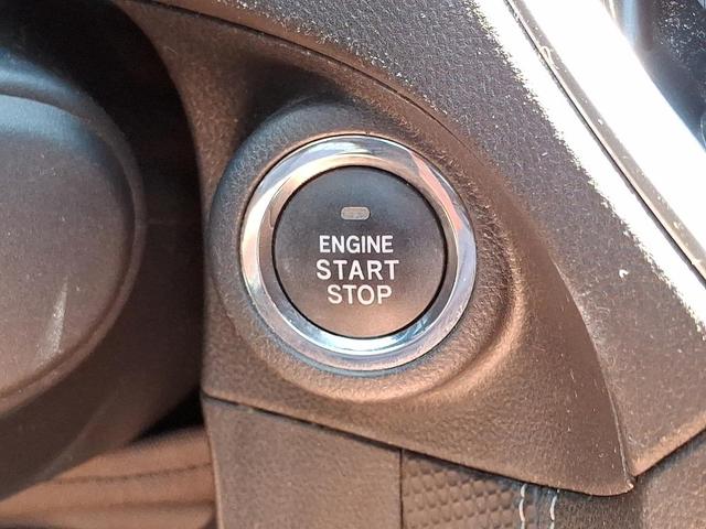 Photo of 2020 Crystal White Pearl Subaru Forester