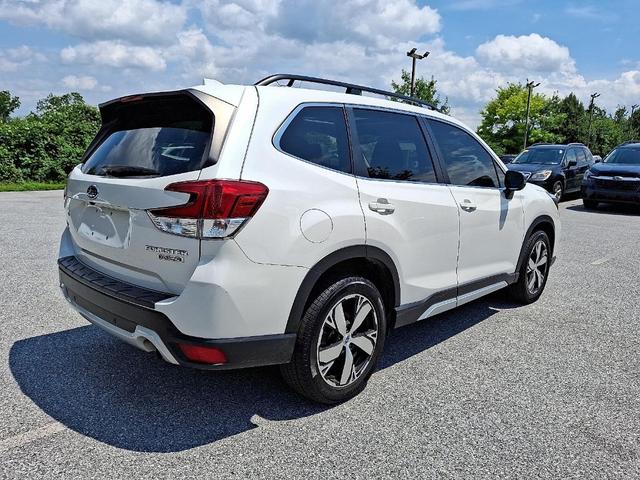 Photo of 2020 Crystal White Pearl Subaru Forester